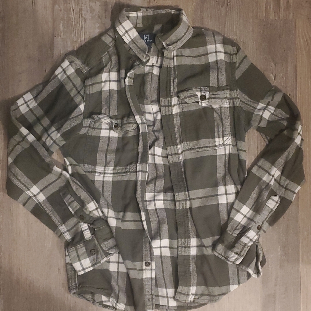 FREE With Any Purchase George Green and White Casual Button Down Shirt
